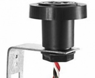 TOMADA-PARA-RELE-GIRATORIA-COM-SUPORTE-METALICO-TGAROLM